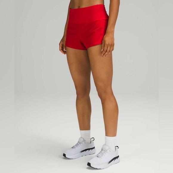 A Lululemon Speed Up High-Rise Short 2.5" lined - Picture 1 of 4